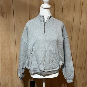 GYMSHARK Gray Quarter-Zip Women’s Cropped Sweater Size Small